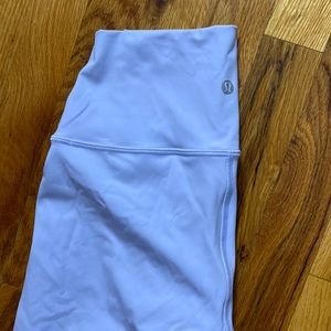 Wunder Under 25” right Lululemon leggings